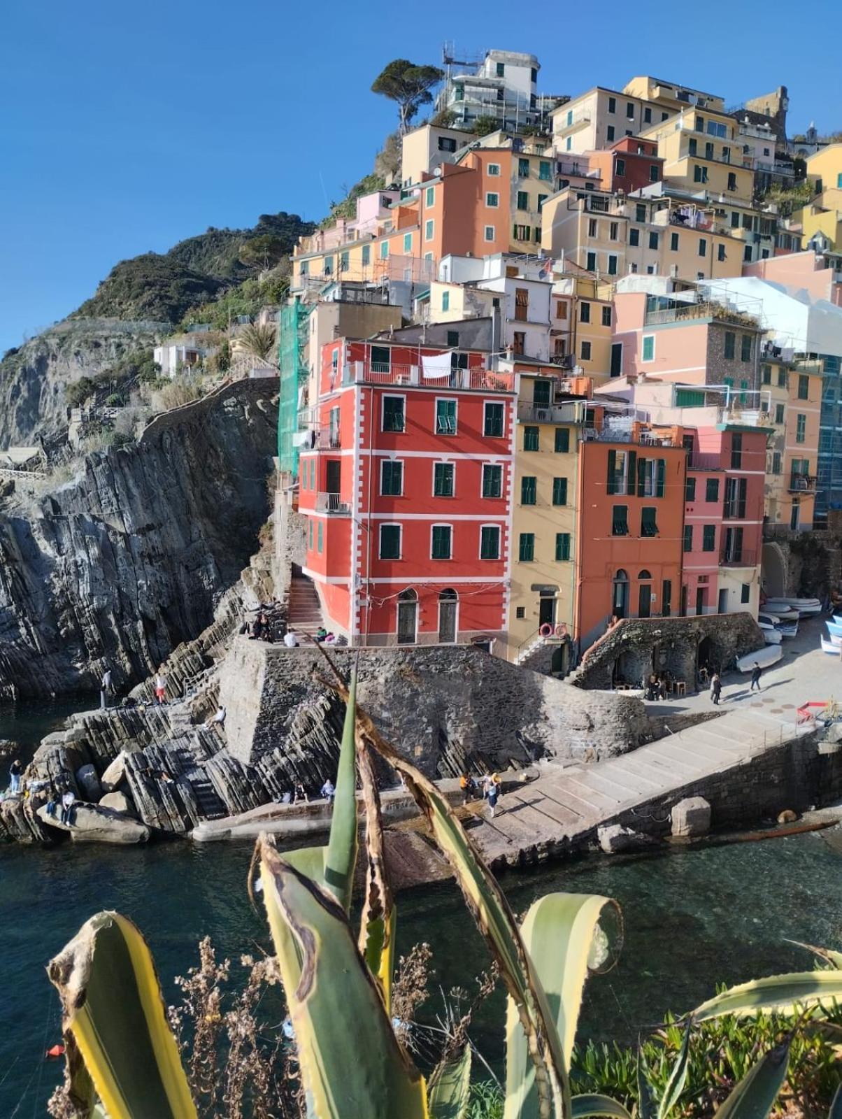 Casa Vacanze Buddy La Tua Base Per Visitare Il Mare Delle Cinque Terre Apartment La Spezia Exterior photo