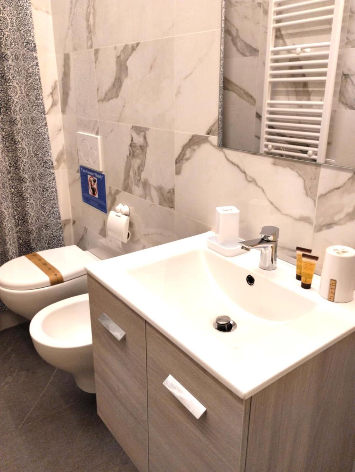 Casa Vacanze Buddy La Tua Base Per Visitare Il Mare Delle Cinque Terre Apartment La Spezia Exterior photo